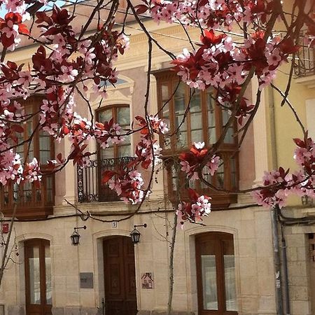 Emebed Posada Кастрохерис Экстерьер фото
